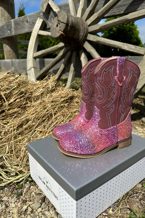 Glitzy cowgirl outlet boots